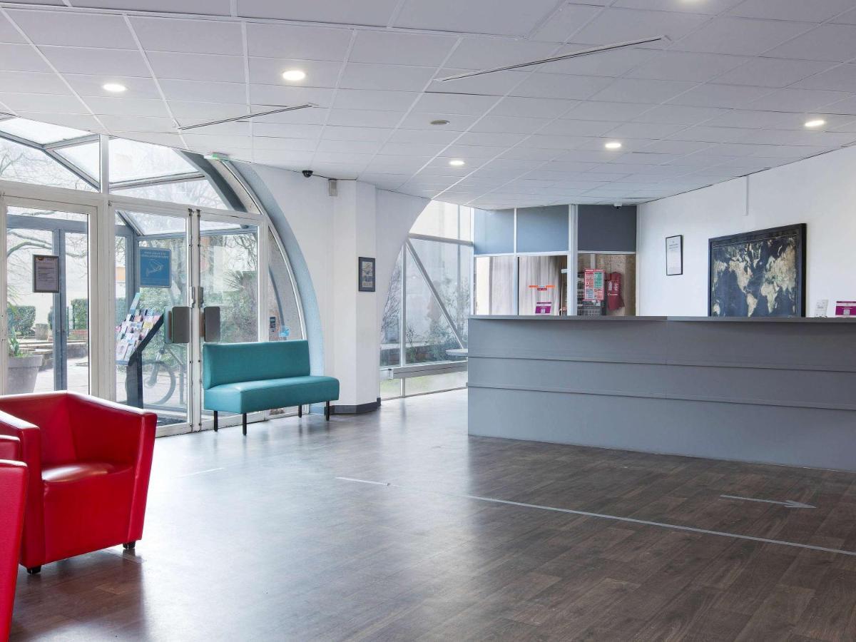 F1 Hotel Cergy-Pontoise